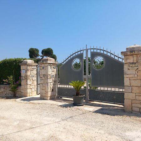 Trullo Monte Del Sale Guest House Alberobello Bagian luar foto