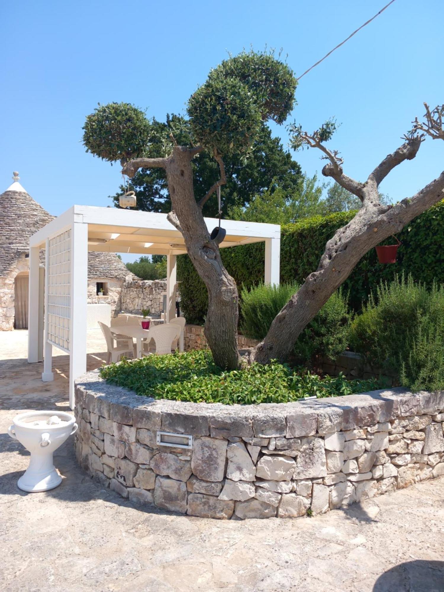 Trullo Monte Del Sale Guest House Alberobello Bagian luar foto