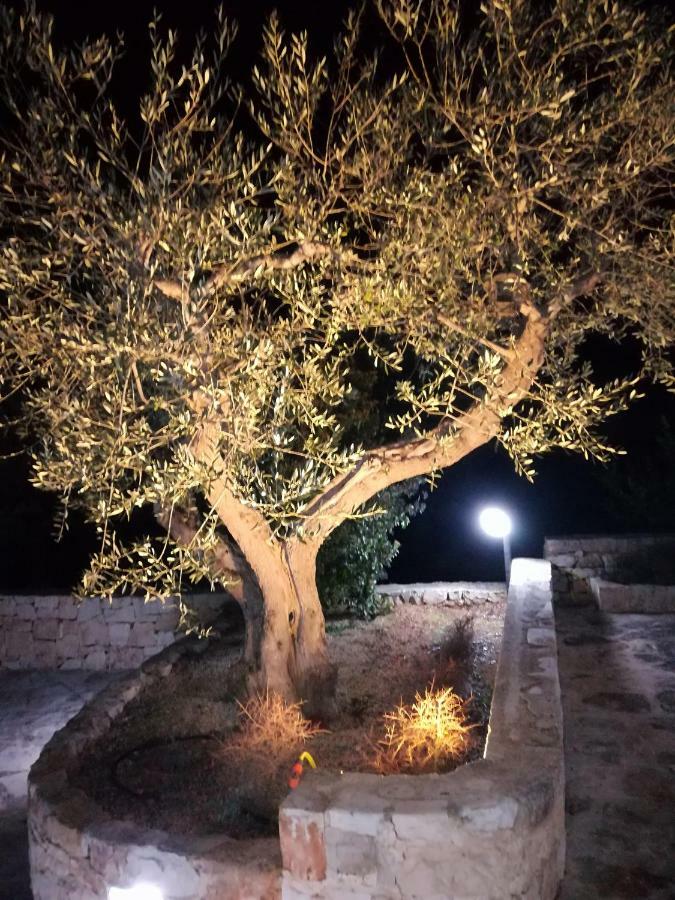 Trullo Monte Del Sale Guest House Alberobello Bagian luar foto