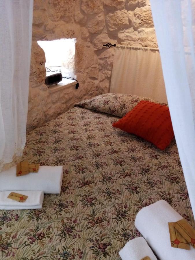 Trullo Monte Del Sale Guest House Alberobello Bagian luar foto